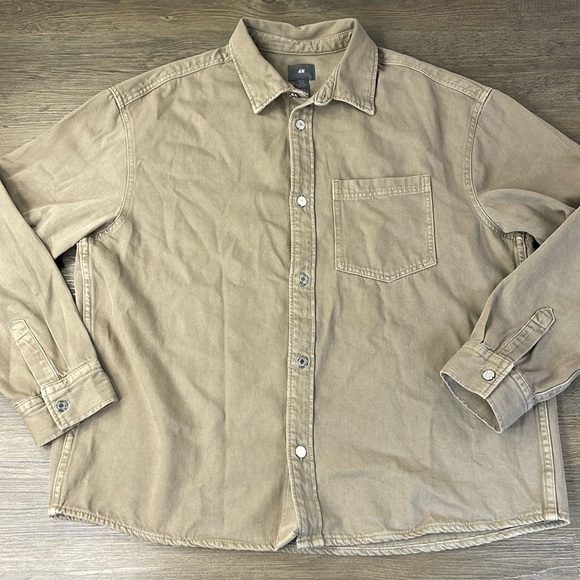H&M Men’s Khaki Denim Over Shirt, Button Down Long Sleeve, size XL - Picture 1 of 10